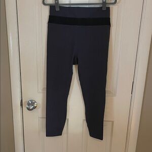 Fabletics Women's Dark Gray 7/8 Leggings Demi Lovato Collection NWT